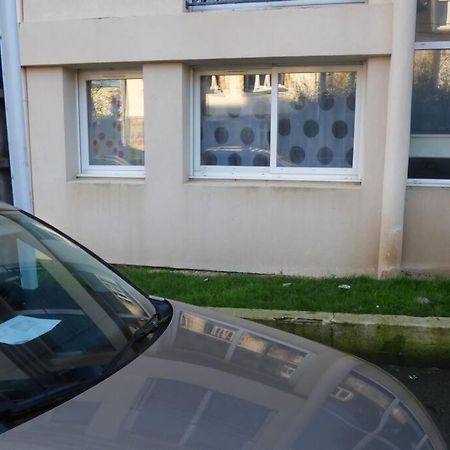 Brest Saint-Marc : Appart T1 Bis Bien Situe Wifi Buitenkant foto